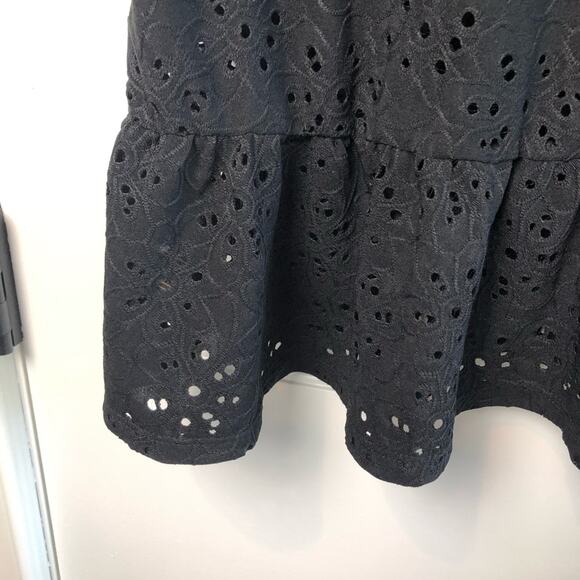 NWT Nanette Lepore black eyelet peplum top Medium - Picture 9 of 9